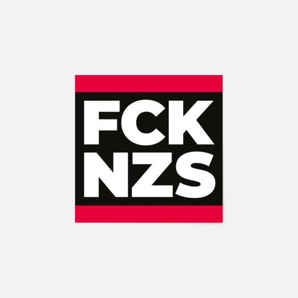 Vorschau des FCK NZS Aufklebers auf hellgrauem Hintgergrund